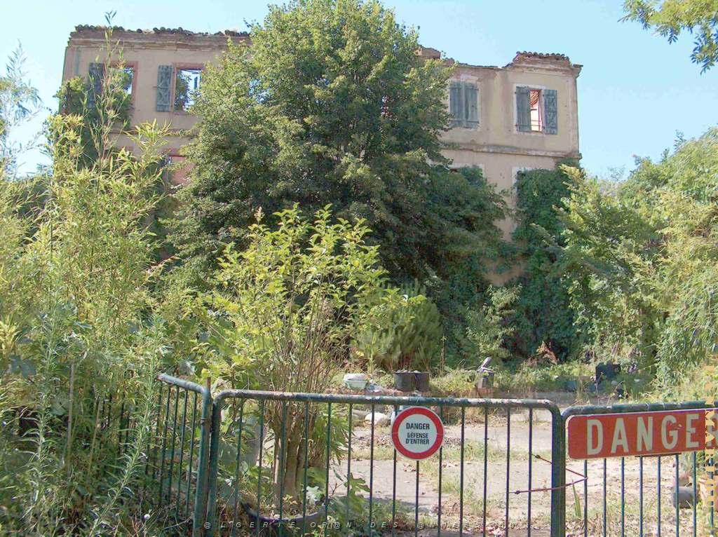 VILLE D ORAN CHATEAU DE LERIET 2006 07 QUE RESTE T IL.JPEG